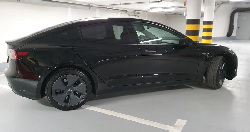 Tesla Model 3 cena 154900 przebieg: 56000, rok produkcji 2021 z Trzcianka małe 191